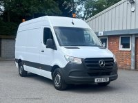 MERCEDES-BENZ SPRINTER